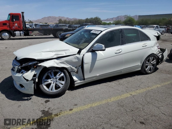 2008 Mercedes-Benz C 300 Sport z VIN WDDGF54X68R013950, wystawiony jako Copart lot #53388265 z przebiegiem 171 032 mil mil oraz Szkoda całkowita • Salvage title. Historia ofert i sprzedaży dostępna na DreamBid. Obrazek 1.