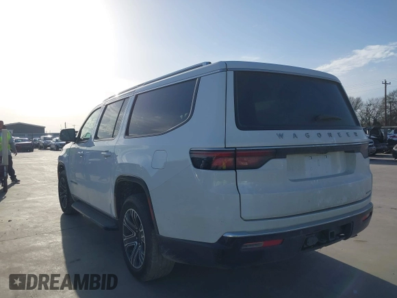 2024 Jeep Wagoneer Series II with VIN 1C4SJRBPXRS165267, listed as a IAAI auction lot 41673719 with 23,322 mi miles and . Bid and sale history available at DreamBid. Image 3.