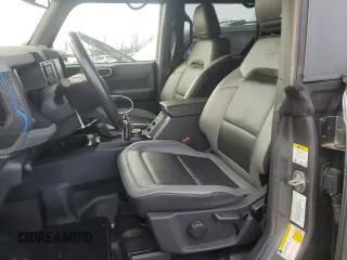2021 Ford Bronco with VIN 1FMEE5BP4MLB07924, listed as a Copart auction lot 44252445 with 9,645 mi miles and Salvage title. Bid and sale history available at DreamBid. Image 7.