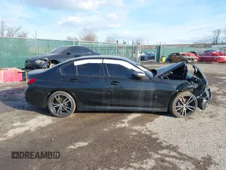 2020 BMW 3 Series M340i with VIN WBA5U7C05LAF54356, listed as a IAAI auction lot 41223565 with Not Provided miles. Bid and sale history available at carsss.com. Image 13.