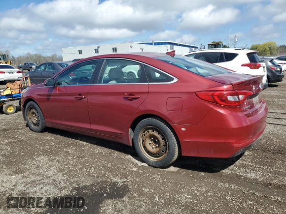 2015 Hyundai Sonata SE z VIN 5NPE24AF9FH216841, wystawiony jako Copart lot #55796585 z przebiegiem 286 795 mil mil oraz Czysty tytuł • Clean title. Historia ofert i sprzedaży dostępna na DreamBid. Obrazek 2.