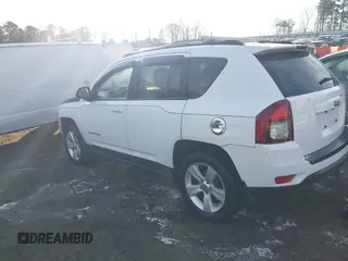 2015 Jeep Compass Sport with VIN 1C4NJCBB4FD343866, listed as a IAAI auction lot 41296043 with 176,664 mi miles. Bid and sale history available at carsss.com. Image 14.