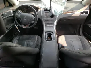 2013 Lincoln MKZ with VIN 3LN6L2J90DR816430, listed as a Copart auction lot 71061754 with 111,772 mi miles and Salvage Title. Bid and sale history available at DreamBid. Image 8.