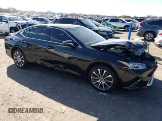 2021 Lexus ES with VIN 58ADA1C16MU012889, listed as a Copart auction lot 81812384 with 57,746 mi miles and Clean Title. Bid and sale history available at carsss.com. Image 4.