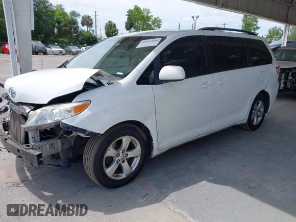 2014 Toyota Sienna LE AAS with VIN 5TDKK3DC2ES513425, listed as a IAAI auction lot 42107820 with 367,844 mi miles and . Bid and sale history available at carsss.com. Image 18.