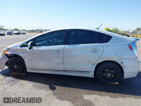 2015 Toyota Prius Four with VIN JTDKN3DU3F0440098, listed as a IAAI auction lot 41986079 with 187,651 mi miles. Bid and sale history available at carsss.com. Image 14.