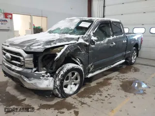 2022 Ford F-150 XL with VIN 1FTFW1E59NKE47022, listed as a IAAI auction lot 41583643 with 31,141 mi miles. Bid and sale history available at carsss.com. Image 2.