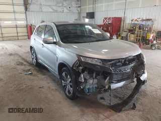 2020 Mitsubishi Outlander Sport SE 2.0 with VIN JA4AP4AU0LU029501, listed as a IAAI auction lot 41394227 with 88,417 mi miles. Bid and sale history available at carsss.com. Image 1.