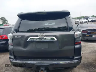 2014 Toyota 4Runner SR5 with VIN JTEZU5JR3E5065811, listed as a IAAI auction lot 42107883 with 283,157 mi miles and . Bid and sale history available at DreamBid. Image 16.