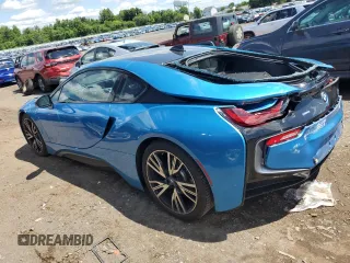 2016 BMW i8 z VIN WBY2Z2C55GV675162, wystawiony jako Copart lot #60817764 z przebiegiem 32 718 mil mil oraz Szkoda całkowita • Salvage title. Historia ofert i sprzedaży dostępna na DreamBid. Obrazek 2.