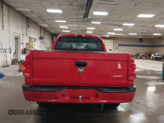 2011 Ram Dakota Big Horn с VIN 1D7RW3GP4BS701924, выставлен на аукционе IAAI как лот 42021226 с пробегом 68 233 миль миль и . История ставок и продаж доступна на DreamBid. Изображение 17.