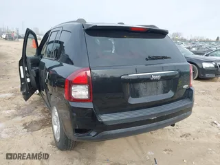 2016 Jeep Compass High Altitude Edition with VIN 1C4NJCEAXGD744570, listed as a IAAI auction lot 41511452 with 118,663 mi miles. Bid and sale history available at carsss.com. Image 3.