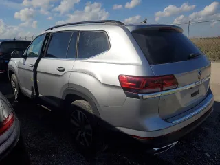 2022 Volkswagen Atlas SE with VIN 1V2DP2CA4NC545197, listed as a Copart auction lot 77783324 with Not provided miles and Non repairable. Bid and sale history available at DreamBid. Image 2.