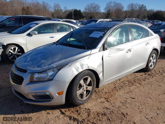2015 Chevrolet Cruze LT with VIN 1G1PC5SBXF7123458, listed as a IAAI auction lot 41770187 with 153,477 mi miles. Bid and sale history available at carsss.com. Image 2.