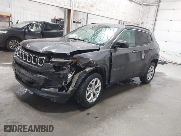 2024 Jeep Compass Latitude with VIN 3C4NJDBN1RT116956, listed as a IAAI auction lot 41390402 with 17,533 mi miles. Bid and sale history available at carsss.com. Image 2.