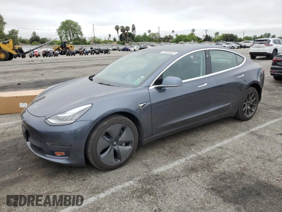2020 Tesla Model 3 Standard Range Plus z VIN 5YJ3E1EA2LF704941, wystawiony jako Copart lot #58938485 z przebiegiem 34 851 mil mil oraz Szkoda całkowita • Salvage title. Historia ofert i sprzedaży dostępna na DreamBid. Obrazek 1.