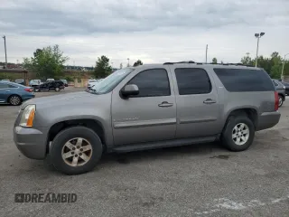 2007 GMC Yukon XL SLT z VIN 1GKFC16007J175324, wystawiony jako Copart lot #55995315 z przebiegiem 289 748 mil mil oraz Czysty tytuł • Clean title. Historia ofert i sprzedaży dostępna na DreamBid. Obrazek 1.