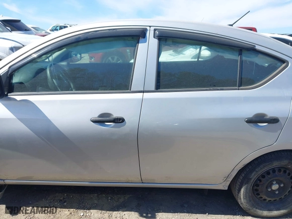 2019 Nissan Versa Sedan SV with VIN 3N1CN7AP1KL803475, listed as a IAAI auction lot 41668904 with 106,744 mi miles. Bid and sale history available at carsss.com. Image 14.