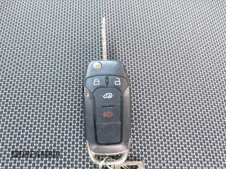 2019 Ford Transit Connect XL с VIN NM0LE7E21K1411595, выставлен на аукционе IAAI как лот 42785076 с пробегом 300 548 миль миль и . История ставок и продаж доступна на DreamBid. Изображение 11.