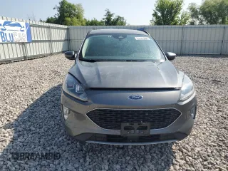 2021 Ford Escape SEL z VIN 1FMCU9H69MUA65731, wystawiony jako Copart lot #59890575 z przebiegiem 113 469 mil mil oraz Czysty tytuł • Clean title. Historia ofert i sprzedaży dostępna na DreamBid. Obrazek 5.