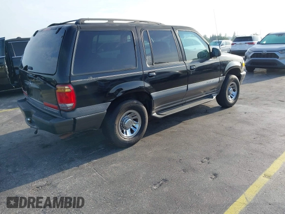 1999 Mercury Mountaineer z VIN 4M2ZU52P9XUJ11372, wystawiony jako IAAI lot #41849011 z przebiegiem 286 379 mil mil oraz . Historia ofert i sprzedaży dostępna na DreamBid. Obrazek 4.