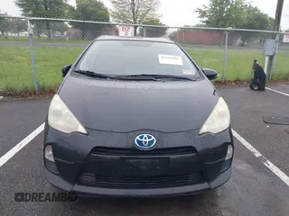 2013 Toyota Prius One z VIN JTDKDTB3XD1540798, wystawiony jako IAAI lot #42266860 z przebiegiem 208 567 mil mil oraz . Historia ofert i sprzedaży dostępna na DreamBid. Obrazek 12.