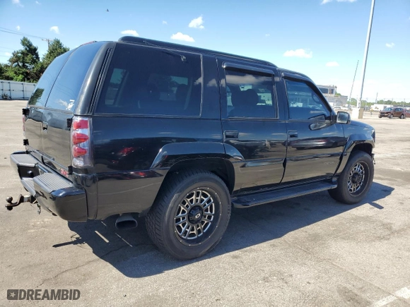 2000 GMC Denali with VIN 1GKEK13R4YR150964, listed as a Copart auction lot 80484214 with 176,859 mi miles and Salvage Title. Bid and sale history available at carsss.com. Image 3.