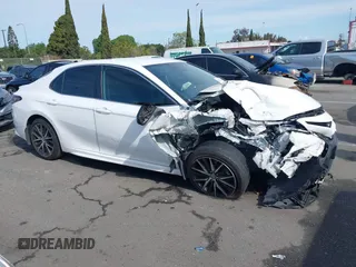 2022 Toyota Camry SE with VIN 4T1G11AKXNU070473, listed as a IAAI auction lot 41937541 with 57,598 mi miles and . Bid and sale history available at DreamBid. Image 13.