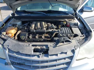 2008 Chrysler Sebring Touring with VIN 1C3LC56R48N205590, listed as a IAAI auction lot 42753471 with 111,140 mi miles and . Bid and sale history available at DreamBid. Image 10.