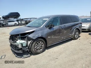 2021 Toyota Sienna LE with VIN 5TDKRKEC8MS071396, listed as a Copart auction lot 59144025 with 199,483 mi miles and Salvage title. Bid and sale history available at DreamBid. Image 1.