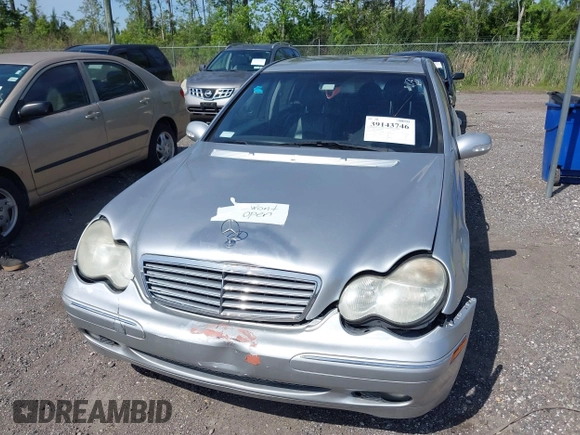 2001 Mercedes-Benz C 230/260/280/320 with VIN WDBRF61J21F090703, listed as a IAAI auction lot 39143746 with 123,812 mi miles and . Bid and sale history available at DreamBid. Image 6.