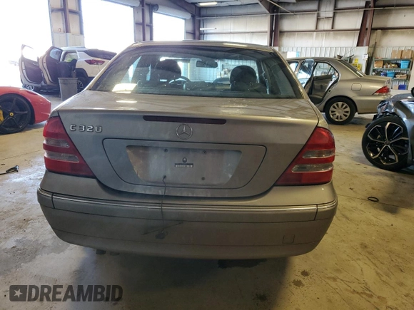 2004 Mercedes-Benz C 320 with VIN WDBRF64J24F547073, listed as a Copart auction lot 83461944 with 98,420 mi miles and Salvage Title. Bid and sale history available at DreamBid. Image 6.