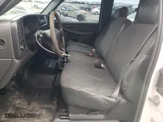 2004 Chevrolet Silverado 1500 Work Truck with VIN 1GCEC19X84Z195625, listed as a Copart auction lot 47950485 with 224,804 mi miles and Salvage Title. Bid and sale history available at carsss.com. Image 7.
