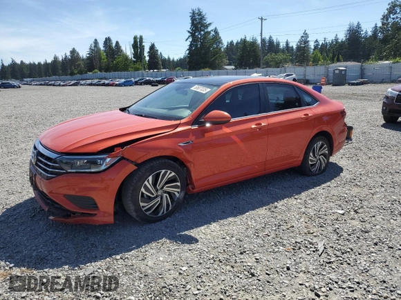 2021 Volkswagen Jetta SEL with VIN 3VWE57BUXMM099832, listed as a Copart auction lot 58607035 with 71,519 mi miles and Salvage title. Bid and sale history available at DreamBid. Image 1.