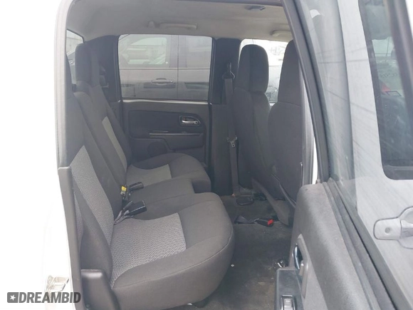 2011 Chevrolet Colorado LT w/1LT with VIN 1GCDSCFE1B8115047, listed as a IAAI auction lot 41382515 with 121,840 mi miles. Bid and sale history available at carsss.com. Image 8.