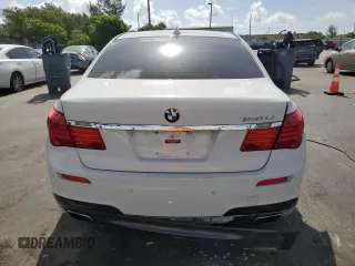 2012 BMW 7 Series 750Li z VIN WBAKB8C50CC964123, wystawiony jako Copart lot #60212005 z przebiegiem 75 979 mil mil oraz Szkoda całkowita • Salvage title. Historia ofert i sprzedaży dostępna na DreamBid. Obrazek 6.