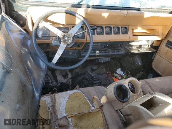 1994 Jeep Wrangler with VIN 1J4FY29S3RP415444, listed as a Copart auction lot 44530625 with 147,569 mi miles and Salvage Title. Bid and sale history available at carsss.com. Image 8.