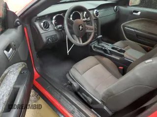 2008 Ford Mustang Deluxe с VIN 1ZVHT80N185119000, выставлен на аукционе Copart как лот 88174965 с пробегом 148 104 миль миль и Чистый • Clean title. История ставок и продаж доступна на DreamBid. Изображение 8.