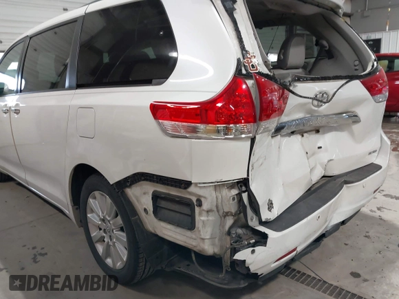 2011 Toyota Sienna XLE AAS with VIN 5TDYK3DC9BS091563, listed as a IAAI auction lot 41393689 with 229,663 mi miles and . Bid and sale history available at DreamBid. Image 18.