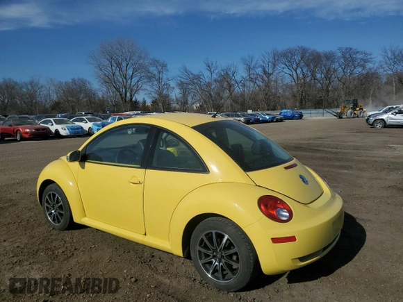 2010 Volkswagen Beetle with VIN 3VWPW3AGXAM018270, listed as a Copart auction lot 48706185 with 157,896 mi miles and Clean title. Bid and sale history available at DreamBid. Image 2.