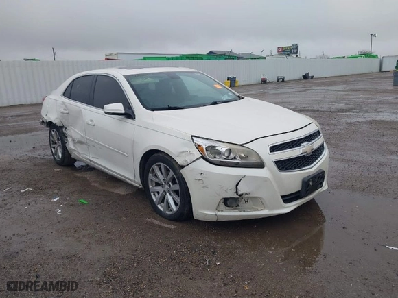 2013 Chevrolet Malibu LT with VIN 1G11E5SA4DF164100, listed as a IAAI auction lot 41615706 with 174,092 mi miles. Bid and sale history available at carsss.com. Image 1.