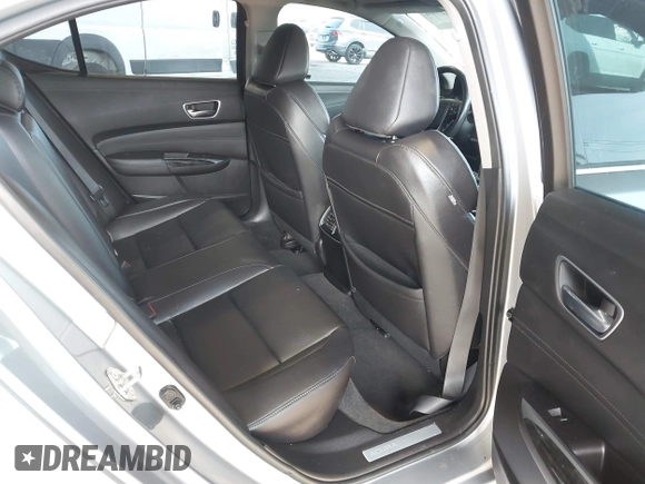 2018 Acura TLX with VIN 19UUB1F33JA008710, listed as a IAAI auction lot 41772704 with 111,533 mi miles and . Bid and sale history available at DreamBid. Image 8.