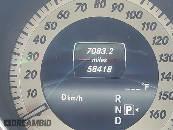 2014 Mercedes-Benz E 350 Luxury with VIN WDDHF8JB8EA980004, listed as a IAAI auction lot 42160745 with 58,418 mi miles and . Bid and sale history available at DreamBid. Image 16.