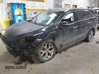 2019 Kia Sorento SX V6 with VIN 5XYPKDA55KG511727, listed as a IAAI auction lot 41531770 with 99,237 mi miles. Bid and sale history available at carsss.com. Image 18.