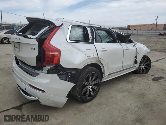 2025 Volvo XC90 Plus with VIN YV4062PE6S1347855, listed as a Copart auction lot 46486525 with 1,696 mi miles and Salvage Title. Bid and sale history available at DreamBid. Image 3.