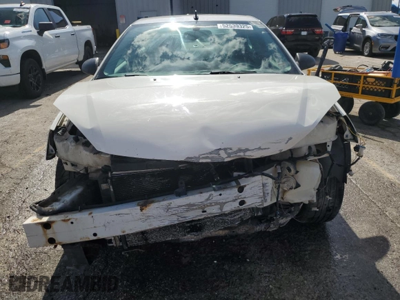 2008 Pontiac G6 GT z VIN 1G2ZH57NX84217160, wystawiony jako Copart lot #52539325 z przebiegiem 271 090 mil mil oraz Szkoda całkowita • Salvage title. Historia ofert i sprzedaży dostępna na DreamBid. Obrazek 5.