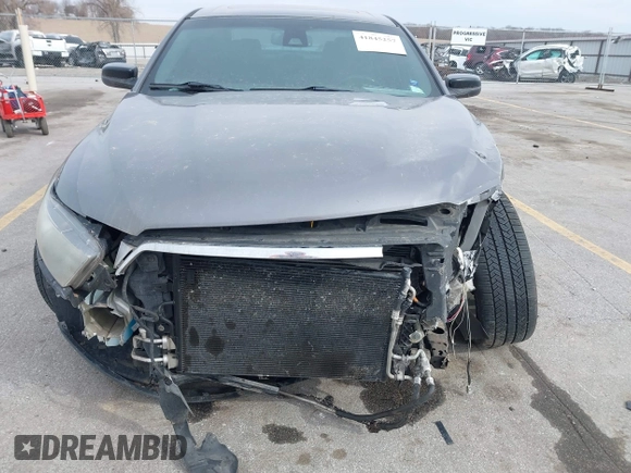 2014 Ford Taurus SHO with VIN 1FAHP2KT7EG127513, listed as a IAAI auction lot 41845257 with 1 mi miles. Bid and sale history available at carsss.com. Image 6.