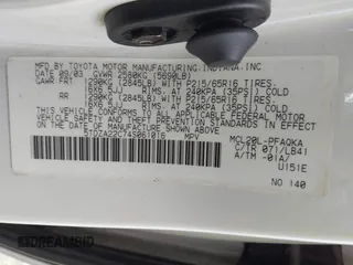 2004 Toyota Sienna XLE with VIN 5TDZA22C74S061016, listed as a IAAI auction lot 41846522 with 264,197 mi miles. Bid and sale history available at carsss.com. Image 9.