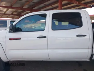 2015 Toyota Tacoma with VIN 3TMMU4FN0FM084956, listed as a IAAI auction lot 42184249 with 116,576 mi miles and . Bid and sale history available at DreamBid. Image 15.