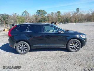 2016 Volvo XC60 T6 Drive-E with VIN YV449MDK0G2825672, listed as a IAAI auction lot 41351214 with 140,633 mi miles. Bid and sale history available at carsss.com. Image 13.